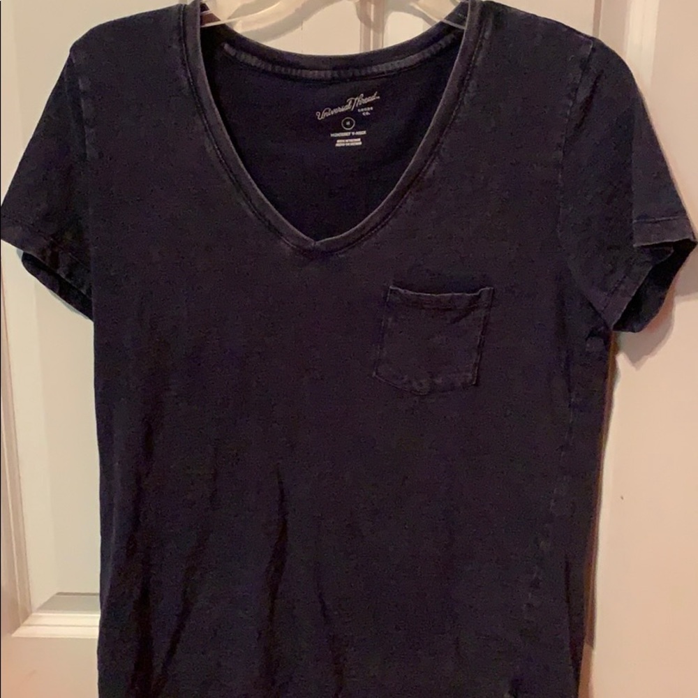 Universal Thread T-shirt